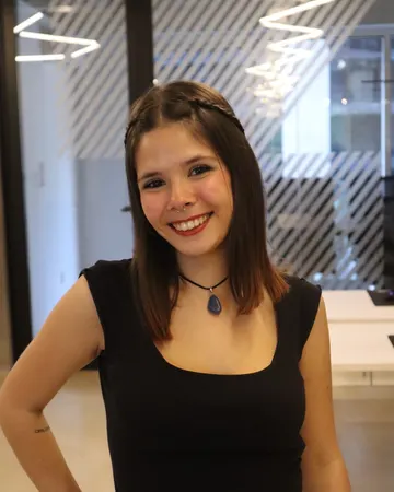 martu, מארחת מאומתת